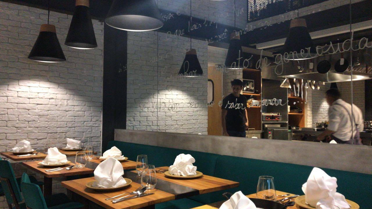 Chez Claude