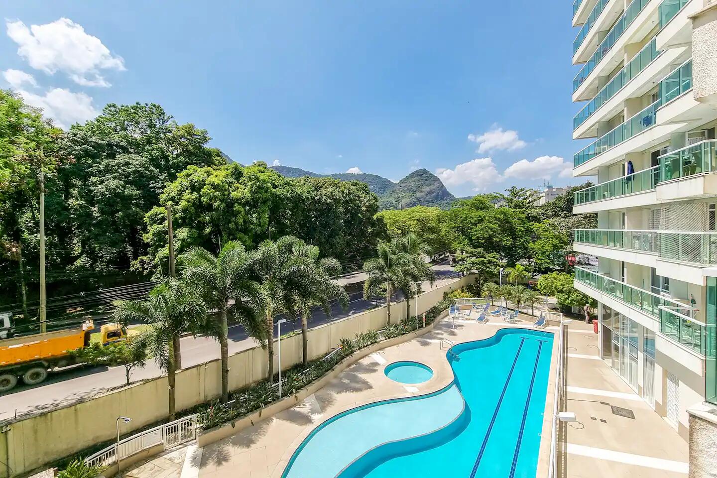 Suíte & Flat Rio Stay - RioCentro | Hospedagem Próxima ao RioCentro, GSK, Farmarsi Arena.