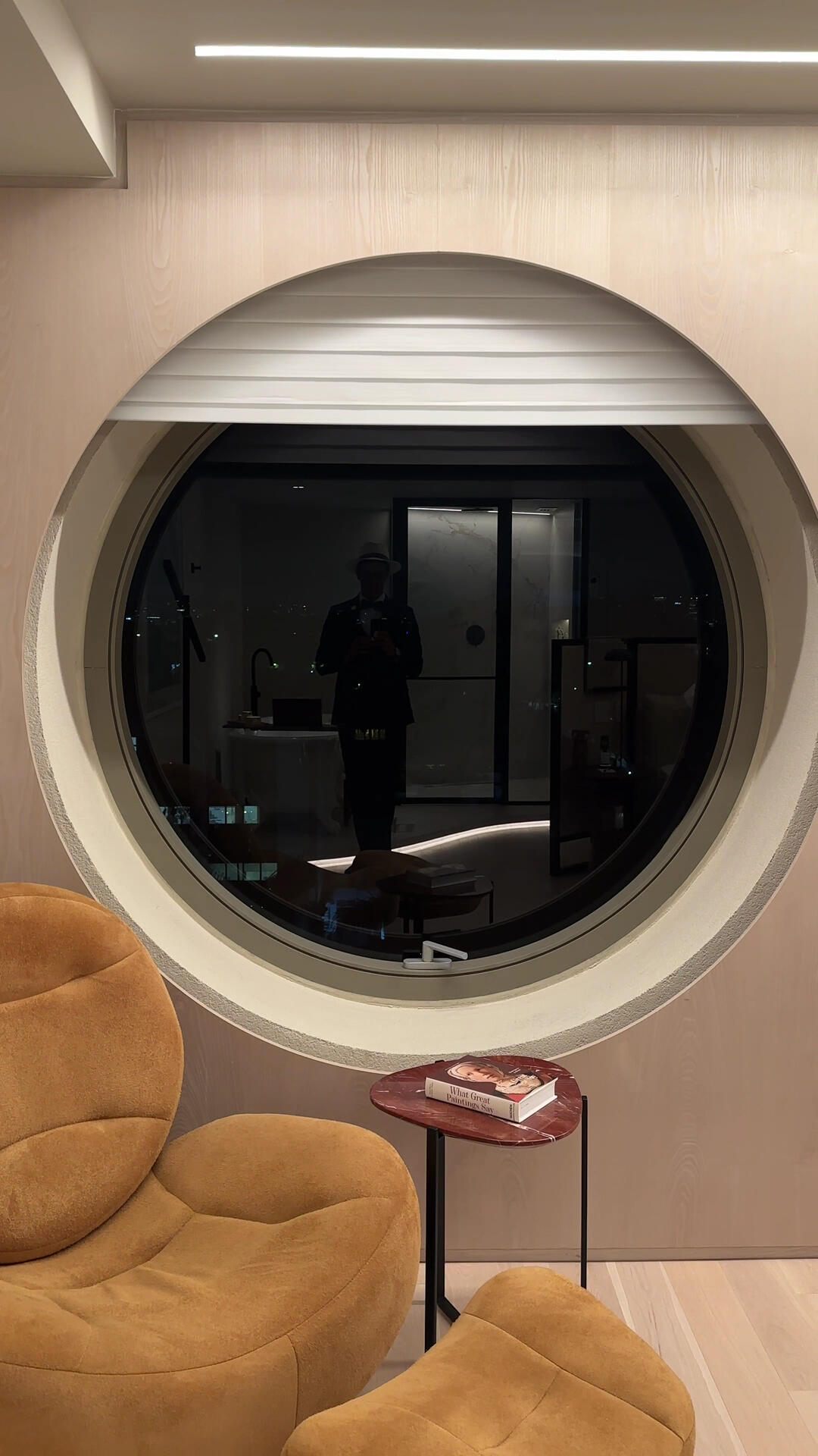 Hotel Unique