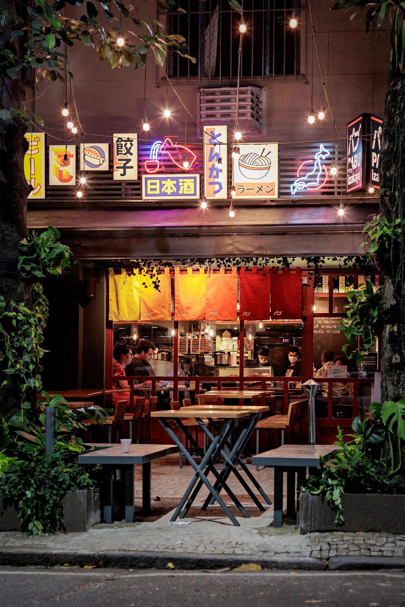 Pabu Izakaya